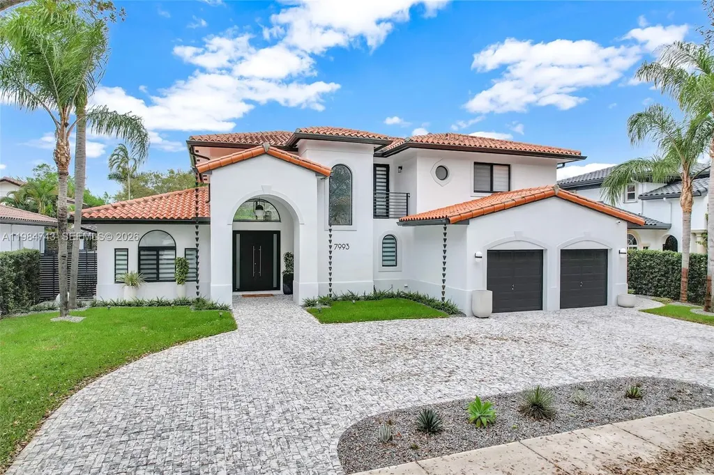 7993 NW 161st Terrace Miami Lakes FL 33016
