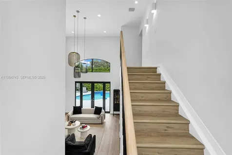 7993 NW 161st Terrace Miami Lakes FL 33016