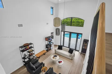 7993 NW 161st Terrace Miami Lakes FL 33016