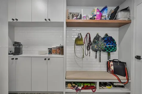 7993 NW 161st Terrace Miami Lakes FL 33016