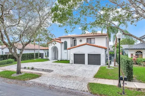 7993 NW 161st Terrace Miami Lakes FL 33016