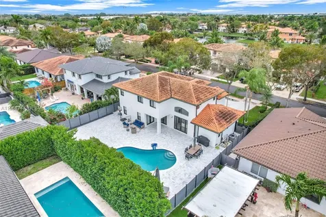 7993 NW 161st Terrace Miami Lakes FL 33016