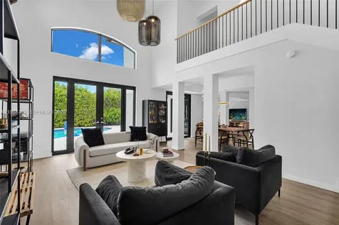 7993 NW 161st Terrace Miami Lakes FL 33016