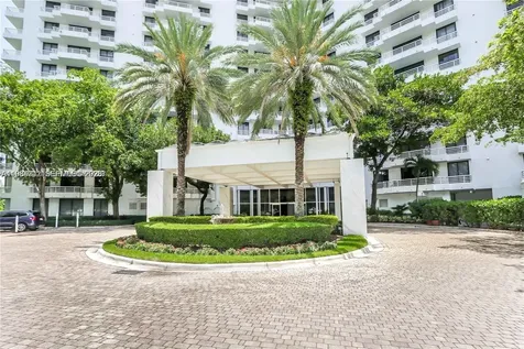 3300 NE 192nd Street Aventura FL 33180