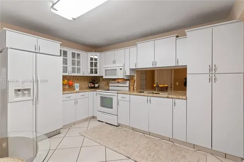 7600 W 12th Avenue Hialeah FL 33014