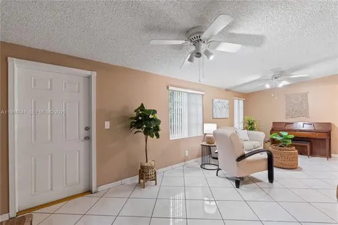 7600 W 12th Avenue Hialeah FL 33014
