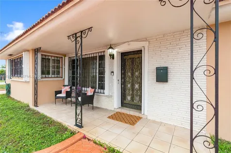 7600 W 12th Avenue Hialeah FL 33014
