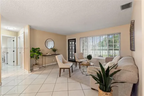 7600 W 12th Avenue Hialeah FL 33014