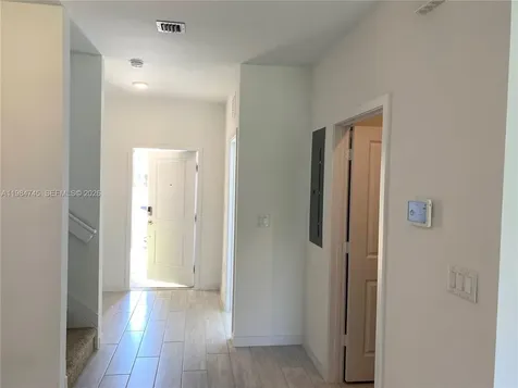 2305 SE 10th Street Homestead FL 33035