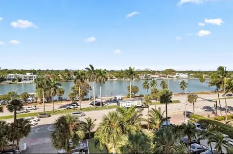 5255 Collins Avenue Miami Beach FL 33140