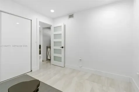 8027 Lake Drive Doral FL 33166