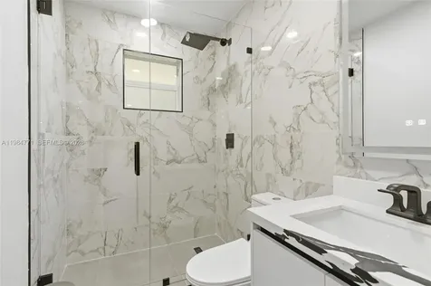 8027 Lake Drive Doral FL 33166