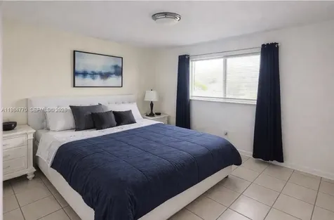1429 NW 2nd Street Miami FL 33125
