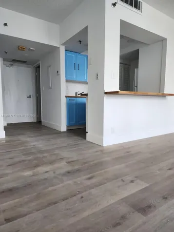 520 Brickell Key Drive Miami FL 33131