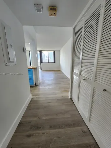 520 Brickell Key Drive Miami FL 33131