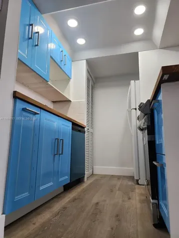520 Brickell Key Drive Miami FL 33131