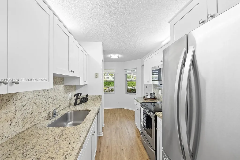 1401 SW 128th Terrace Pembroke Pines FL 33027