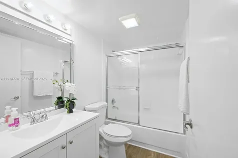 1401 SW 128th Terrace Pembroke Pines FL 33027