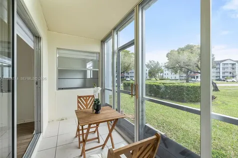 1401 SW 128th Terrace Pembroke Pines FL 33027