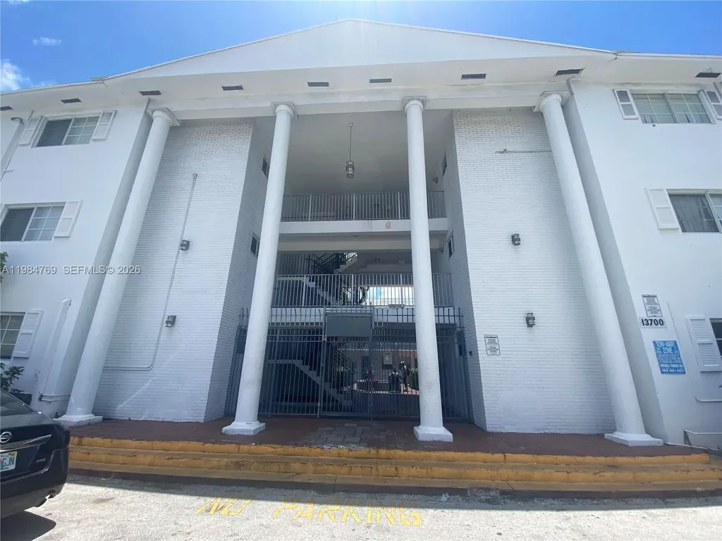 13700 NE 6th Avenue North Miami FL 33161