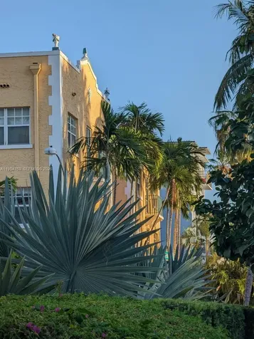 1255 Pennsylvania Avenue Miami Beach FL 33139