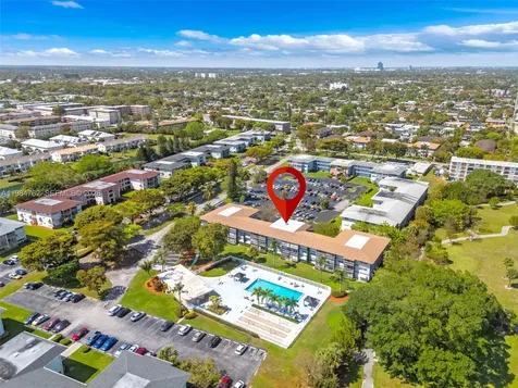 1101 Hillcrest Court Hollywood FL 33021