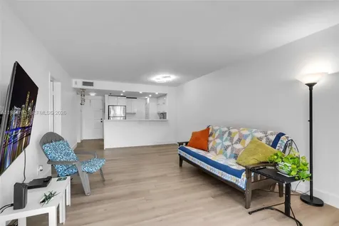 1101 Hillcrest Court Hollywood FL 33021