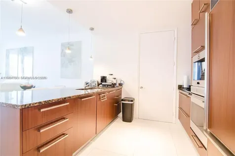 15811 Collins Avenue Sunny Isles Beach FL 33160