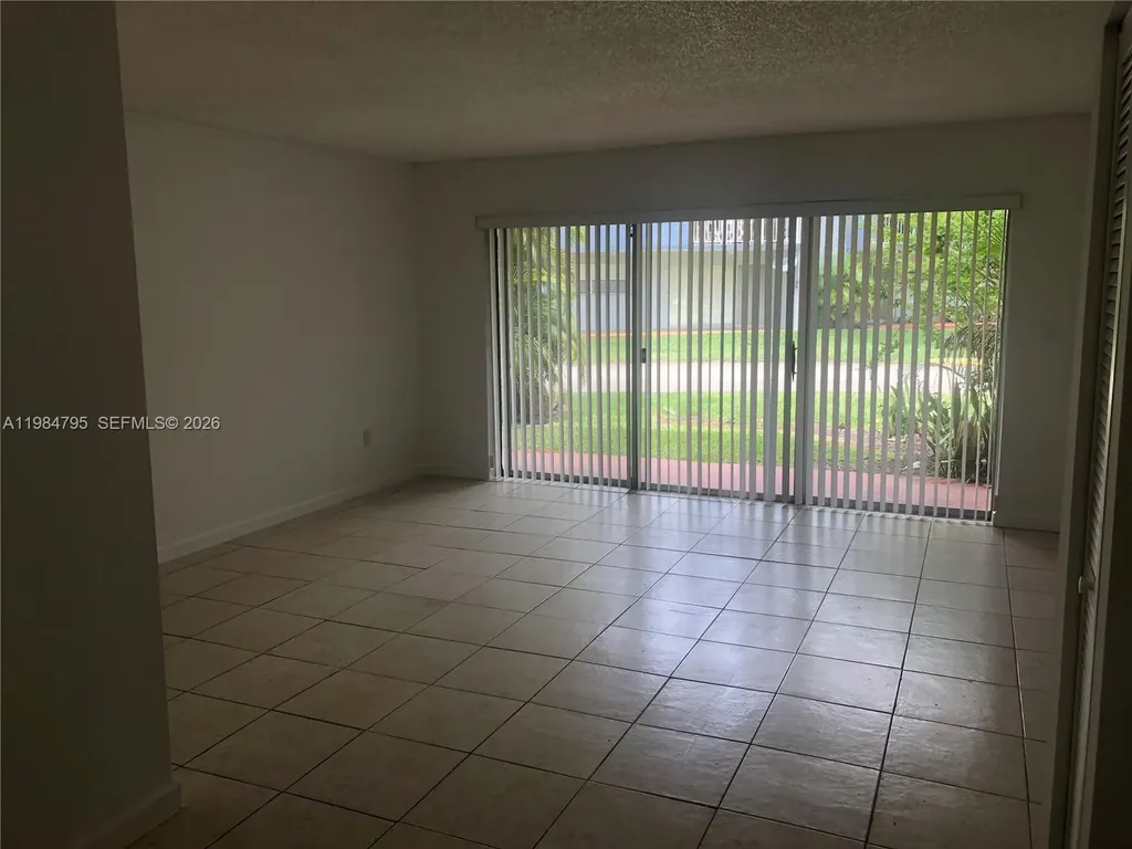 9355 Fontainebleau Boulevard Miami FL 33172