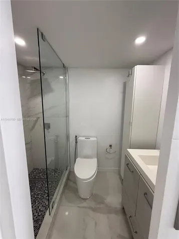 1825 S Ocean Drive Hallandale Beach FL 33009