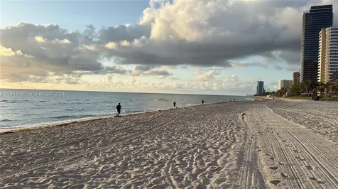 1825 S Ocean Drive Hallandale Beach FL 33009