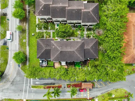 14286 NW 17th Avenue Opa-Locka FL 33054