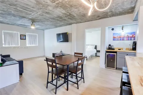 201 NW 7th Street Miami FL 33136