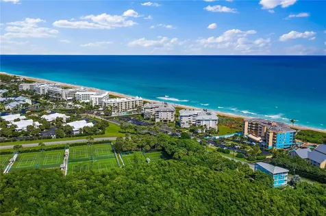 669 NE Plantation Road Hutchinson Island FL 34996