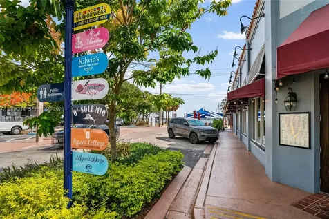 669 NE Plantation Road Hutchinson Island FL 34996