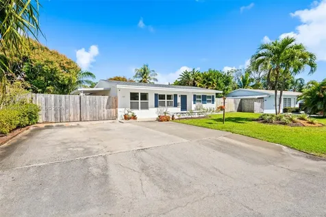 1431 NE 32nd Place Pompano Beach FL 33064