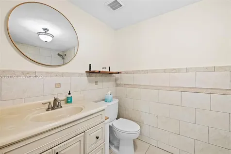 1431 NE 32nd Place Pompano Beach FL 33064