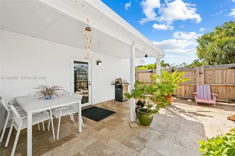 1431 NE 32nd Place Pompano Beach FL 33064
