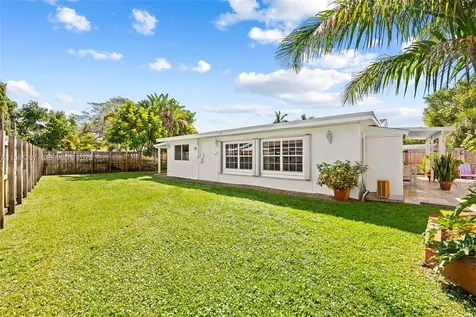 1431 NE 32nd Place Pompano Beach FL 33064