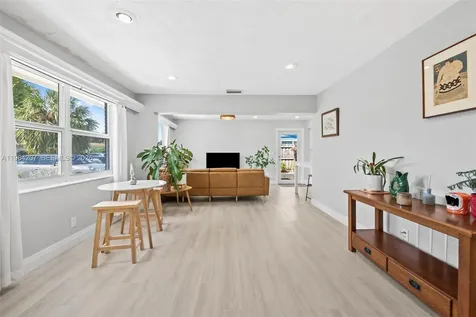 1431 NE 32nd Place Pompano Beach FL 33064