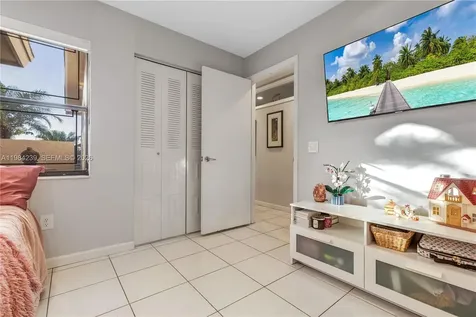 5321 SW 153rd Place S Miami FL 33185