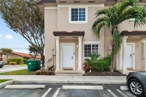 13758 SW 170th Lane Miami FL 33177