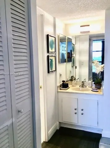3701 N Country Club Drive Aventura FL 33180