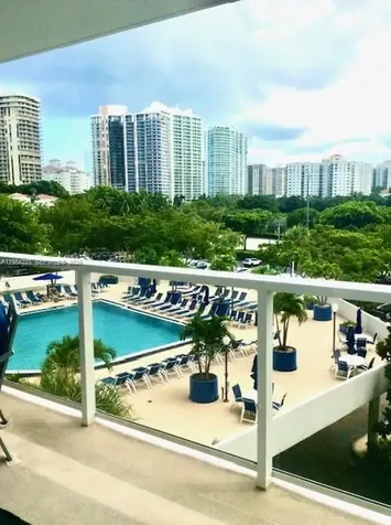 3701 N Country Club Drive Aventura FL 33180