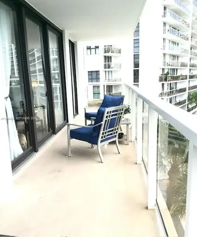 3701 N Country Club Drive Aventura FL 33180