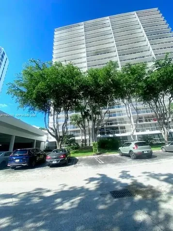 3701 N Country Club Drive Aventura FL 33180