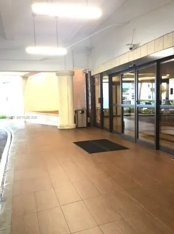 3701 N Country Club Drive Aventura FL 33180