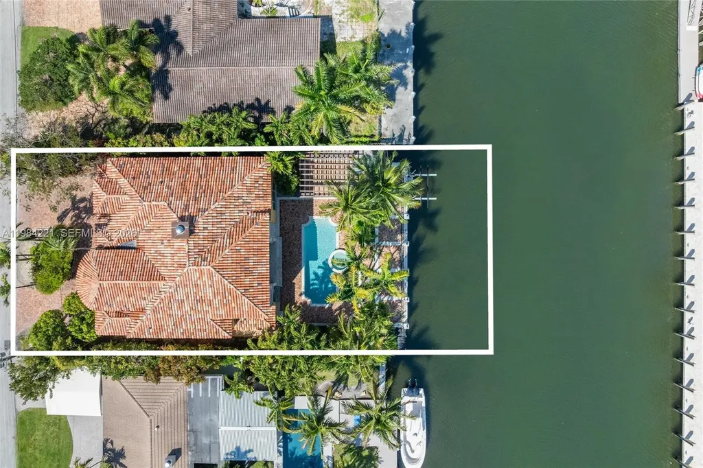 1701 SE 10th Street Fort Lauderdale FL 33316