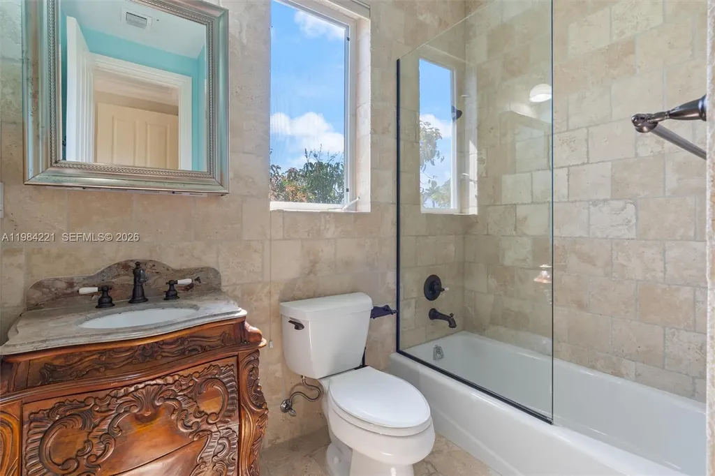 1701 SE 10th Street Fort Lauderdale FL 33316