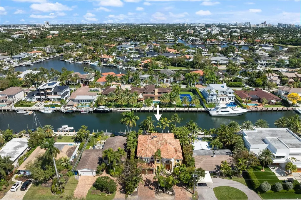 1701 SE 10th Street Fort Lauderdale FL 33316